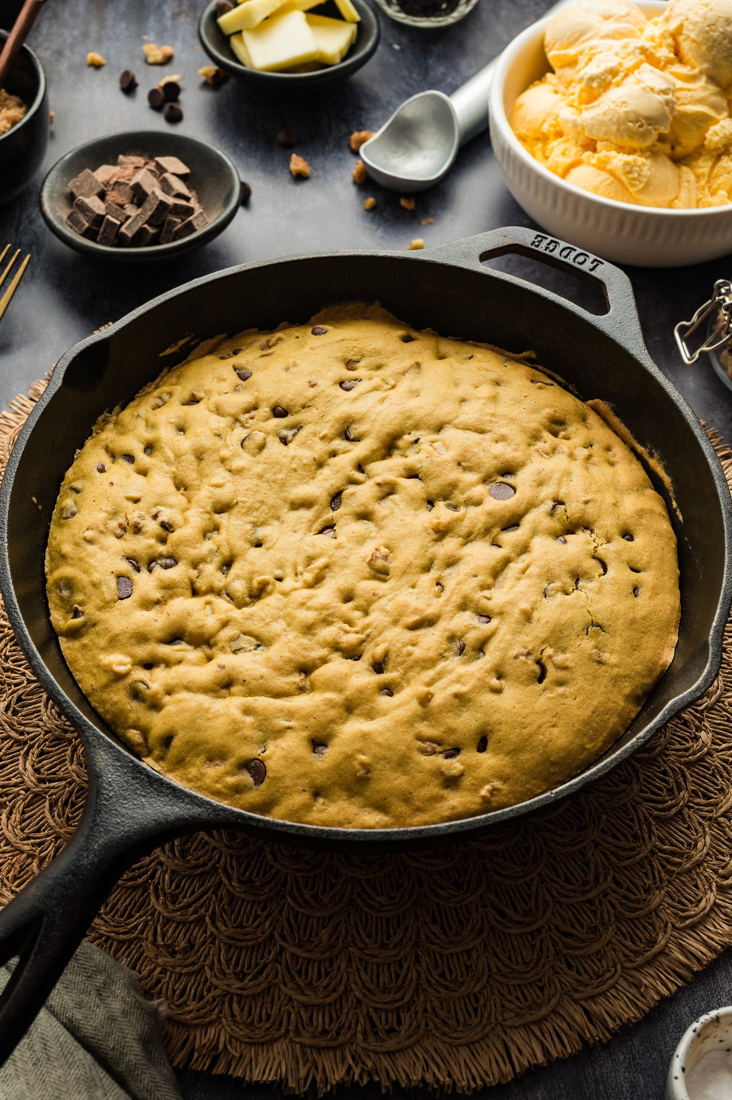 Cast Iron Chocolate Chip Cookie