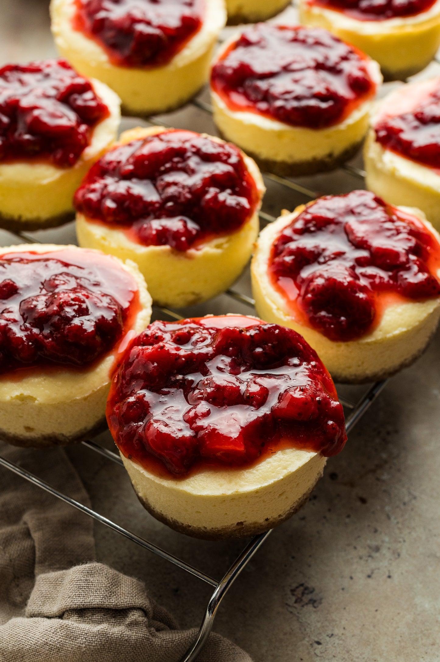 Strawberry Cheesecake Bites